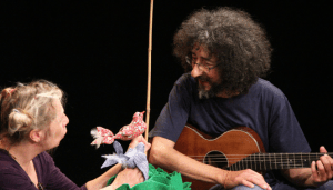 A petits pas - Delobel